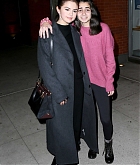 Selena_Gomez_-_Heading_to_dinner_in_NYC_on_October_21-01.jpg