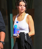 Selena_Gomez_-_Hits_the_gym_in_LA_on_November_3-16.jpg