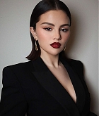 Selena_Gomez_-_Hung_Vanngo_photoshoot2C_December_2024_02.jpg