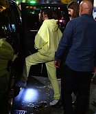 Selena_Gomez_-_In_Bushwick2C_Brooklyn_10292019-02.jpg