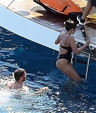 Selena_Gomez_-_In_Italy_0803202249.jpg