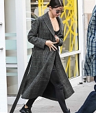 Selena_Gomez_-_In_NYC_on_September_16-12.jpg