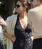 Selena_Gomez_-_In_NYC_on_September_5-37.jpg