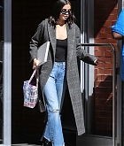 Selena_Gomez_-_In_NYC_on_September_9-01.jpg