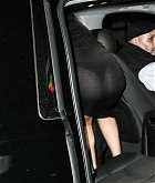 Selena_Gomez_-_In_New_York_on_June_6-19.jpg