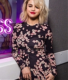 Selena_Gomez_-_KISS_FM_Studio_in_London2C_UK_on_December_4-01.jpg