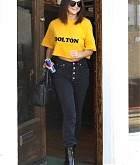 Selena_Gomez_-_Leaves_a_Shamrock_Tattoo_in_Hollywood2C_CA_on_April_9-02.jpg