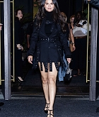Selena_Gomez_-_Leaving_her_hotel_in_New_York_September_112C_202301.jpg