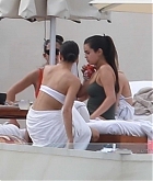 Selena_Gomez_-_Looks_stunning_on_the_beach_in_Cabo_San_Lucas2C_Mexico_February_92C_2019-07.jpg