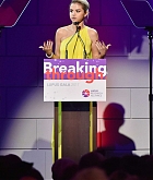 Selena_Gomez_-_Lupus_Research_Alliance__Breaking_Through_Lupus_Gala__on_November_20-26.jpg