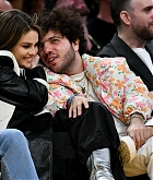 Selena_Gomez_-_Miami_Heat_v_Los_Angeles_Lakers_at_Crypto_com_Arena_in_Los_Angeles_January_32C_202409.jpg