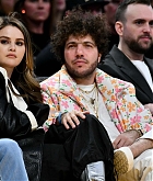 Selena_Gomez_-_Miami_Heat_v_Los_Angeles_Lakers_at_Crypto_com_Arena_in_Los_Angeles_January_32C_202414.jpg