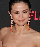Selena_Gomez_-_Netflix__13_Reasons_Why__TV_series_premiere_in_Los_Angeles_on_March_30-11.jpg