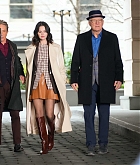 Selena_Gomez_-_On_the_set_of_Only_Murders_in_the_Building_in_New_York_April_102C_2025-06.jpg