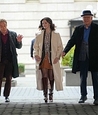 Selena_Gomez_-_On_the_set_of_Only_Murders_in_the_Building_in_New_York_April_102C_2025-14.jpg