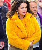 Selena_Gomez_-_Only_Murders_in_the_Building_in_New_York_April_242C_2024_15.jpg