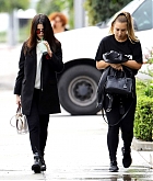 Selena_Gomez_-_Out_and_about_in_Los_Angeles_on_Feb_21-42.jpg