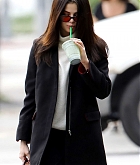 Selena_Gomez_-_Out_and_about_in_Los_Angeles_on_Feb_21-56.jpg