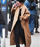 Selena_Gomez_-_Out_in_New_York_City_0408202301.jpg