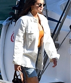 Selena_Gomez_-_Out_on_holiday_on_the_Amalfi_Coast2C_Italy_28July_242C_201929-01.jpg
