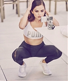 Selena_Gomez_-_PUMA_IGNITE_Flash_evoKNIT_Colletion-04.jpg