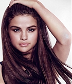Selena_Gomez_-_Pantene_Strong_Is_Beautiful_FallAutumn_Campaign_2017-01.jpg