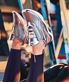 Selena_Gomez_-_Puma_LQDCELL_Shatter_XT_Metal_28201929-03.jpg