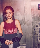 Selena_Gomez_-_Puma_campaign_2017-02.jpg