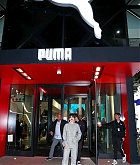 Selena_Gomez_-_Puma_flagship_store_in_New_York_January_142C_2020-10.jpg
