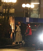 Selena_Gomez_-_Returns_to_Toronto_for_her_beau_The_Weeknd_on_March_18-10.jpg