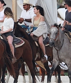 Selena_Gomez_-_Riding_a_horse_with_friends_in_Cabo_San_Lucas2C_Mexico_-_011119-01.jpg