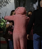 Selena_Gomez_-_Sabrina_Carpenter_concert_in_Los_Angeles_November_182C_2024_04.jpg