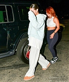 Selena_Gomez_-_Seen_leaving_a_bowling_alley_with_Francia_Raisa_in_Studio_City_August_142C_202302.jpg