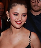 Selena_Gomez_-_Seen_on_a_night_out_in_Paris_September_272C_202321.jpg