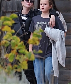 Selena_Gomez_-_Seen_on_a_shopping_trip_with_her_sister_in_Los_Angeles_November_292C_2024_10.jpg