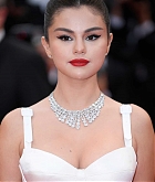 Selena_Gomez_-_The_Dead_Don_t_Die_At_The_72nd_Annual_Cannes_Film_Festival2C_05142019-16.jpg