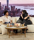Selena_Gomez_-_The_Drew_Barrymore_Show_-_March_272C_2025-09.jpg
