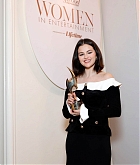 Selena_Gomez_-_The_Hollywood_Reporter_s_Annual_Women_In_Entertainment_Gala_-_December_42C_2024_18.jpg