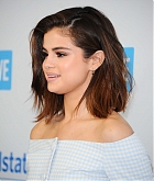 Selena_Gomez_-_WE_Day_California_5BArriving5D_-_April_27-170.jpg