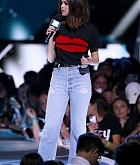 Selena_Gomez_-_WE_Day_California_5BShow5D_-_April_27-02.jpg