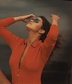Selena_Gomez_-_WSJ_Magazine_28201929-07.jpg