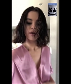 Selena_Gomez_-_Wolves_MV-104.jpg