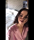 Selena_Gomez_-_Wolves_MV-61.jpg