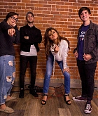 Selena_Gomez_-_Zach_Sang_2017-03.jpg