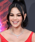 Selena_Gomez_-__Emilia_Perez_Headline_Gala_during_the_68th_BFI_London_Film_Festival_-_10112024_74.jpg