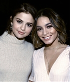 Selena_Gomez_-__One_Voice_Somos_Live21_A_Concert_For_Disaster_Relief__in_Los_Angeles_on_October_14-04.jpg