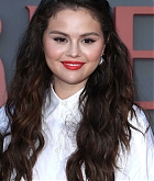 Selena_Gomez_-__Only_Murders_in_the_Building__FYC_event_in_Los_Angeles_June_112C_202219.jpg