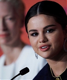 Selena_Gomez_-__The_Dead_Don_t_Die__press_conference_at_the_72nd_edition_of_the_Cannes_Film_Festival_05152019-05.jpg