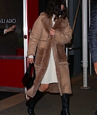 Selena_Gomez_-___Cara_Delevingne_were_spotted_getting_dinner_with_friends_at_Casa_Lever_in_New_York_City2C_0322202204.jpg