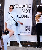Selena_Gomez_-___Sofia_Carson_have_lunch_at_Shun_Lee_restaurant_in_New_York_City2C_0515202208.jpg